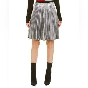 Diane von Furstenberg DVF Heavyn Metallic Silver Fine Pleated Skirt size 10 NWT